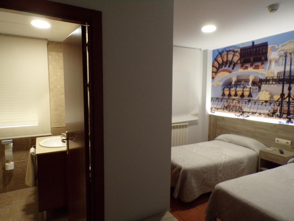 Hostal Serruchi Teruel Ngoại thất bức ảnh