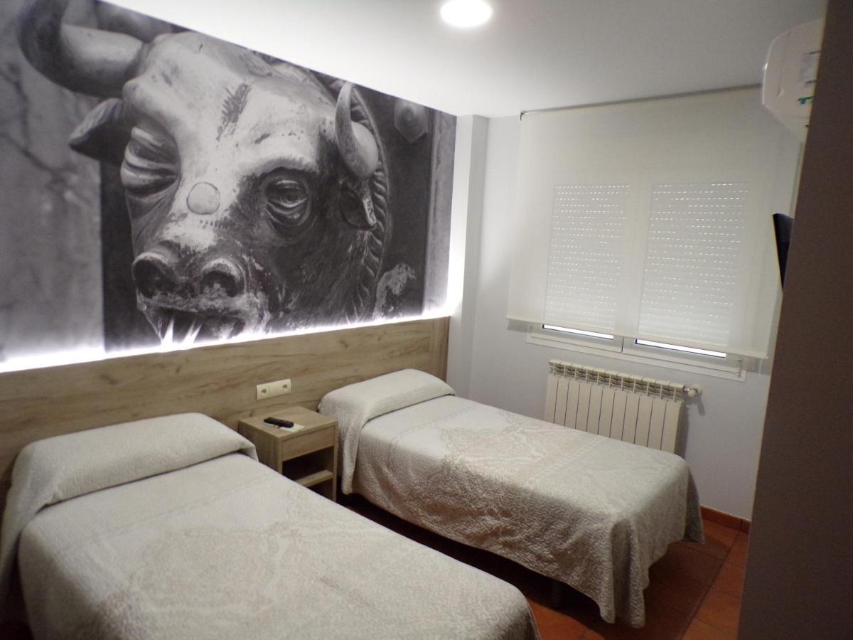 Hostal Serruchi Teruel Ngoại thất bức ảnh