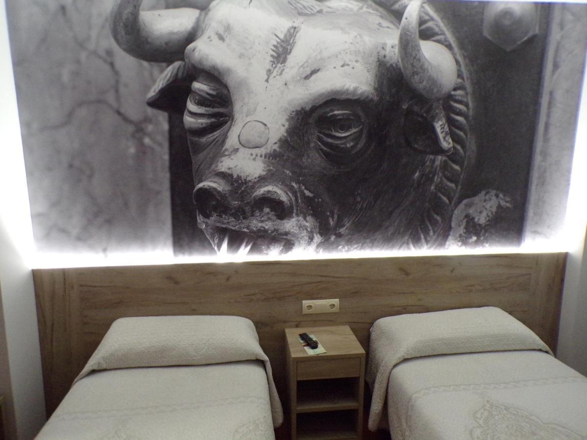 Hostal Serruchi Teruel Ngoại thất bức ảnh