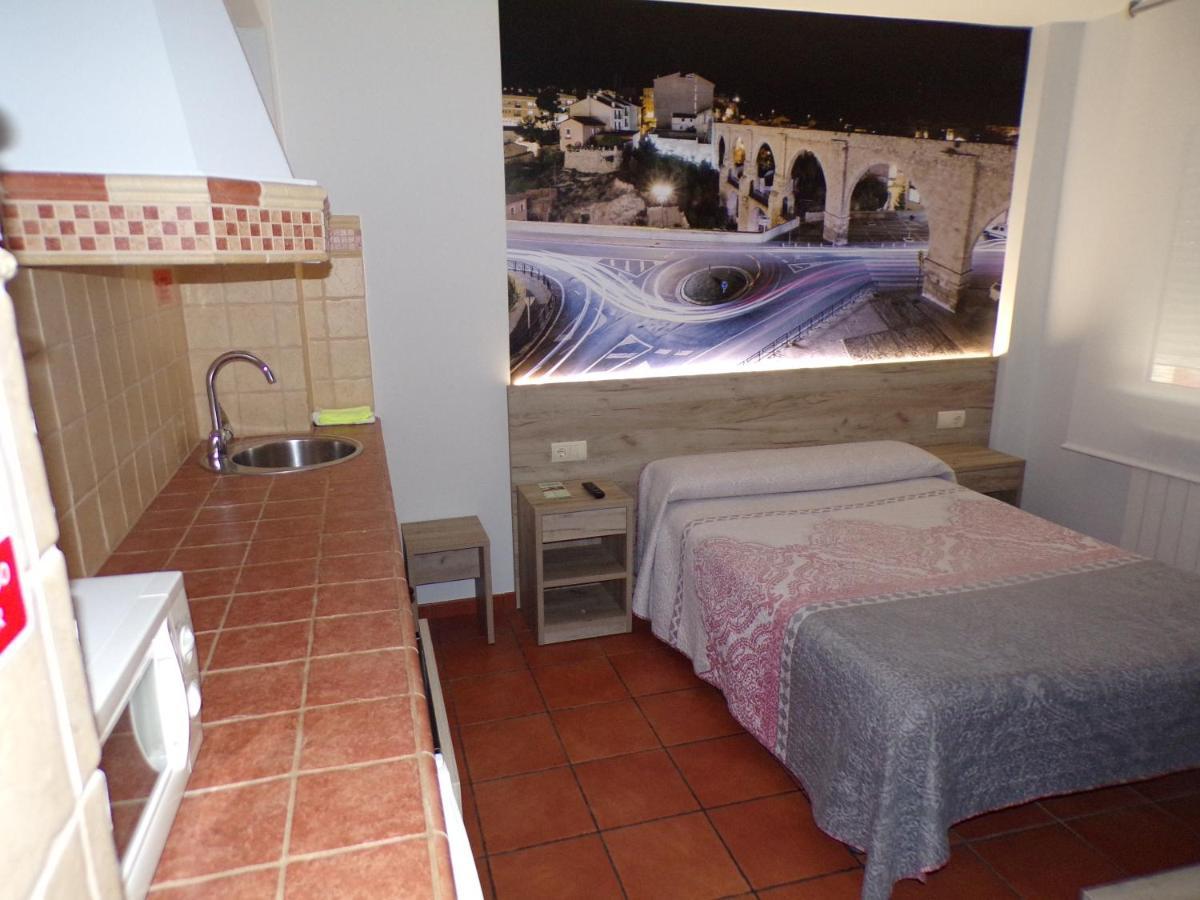 Hostal Serruchi Teruel Ngoại thất bức ảnh