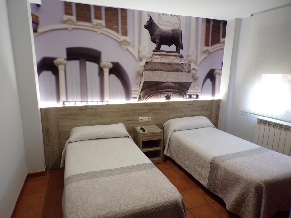 Hostal Serruchi Teruel Ngoại thất bức ảnh