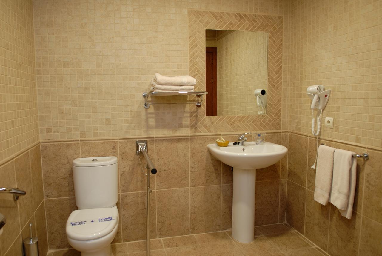 Hostal Serruchi Teruel Ngoại thất bức ảnh